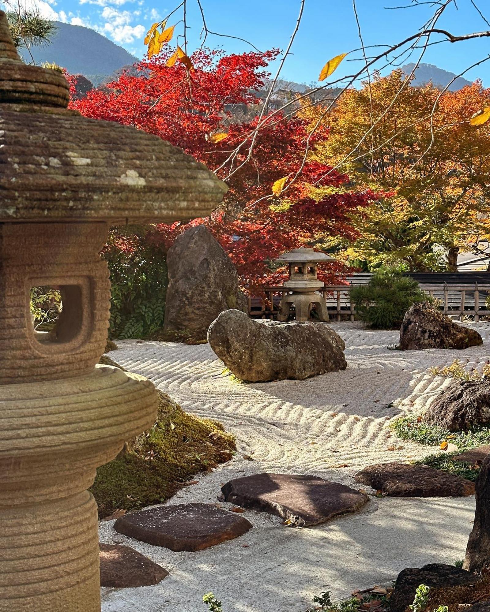 Onsen & Garden -Asante Inn- Hakone Exterior foto